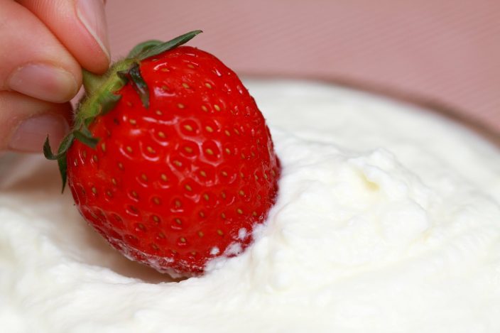 De la chantilly sur mon corps